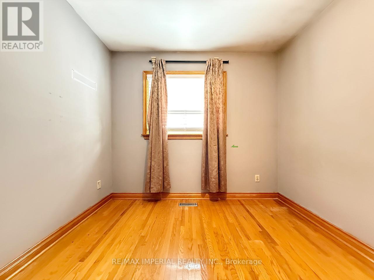 13089 10 Side Road, Halton Hills, Ontario  L6Z 1B3 - Photo 19 - W12754850