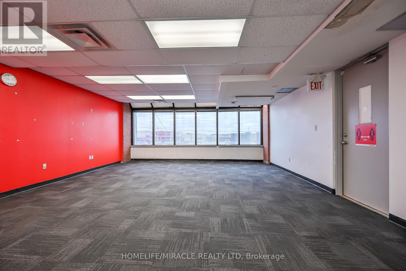 54 Centennial Parkway N, Hamilton, Ontario  L8E 1H6 - Photo 12 - X12754782