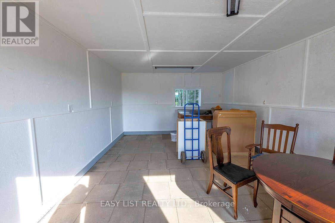 608 Copper Cliff Road, Neebing, Ontario  P7L 0B7 - Photo 2 - X12754820