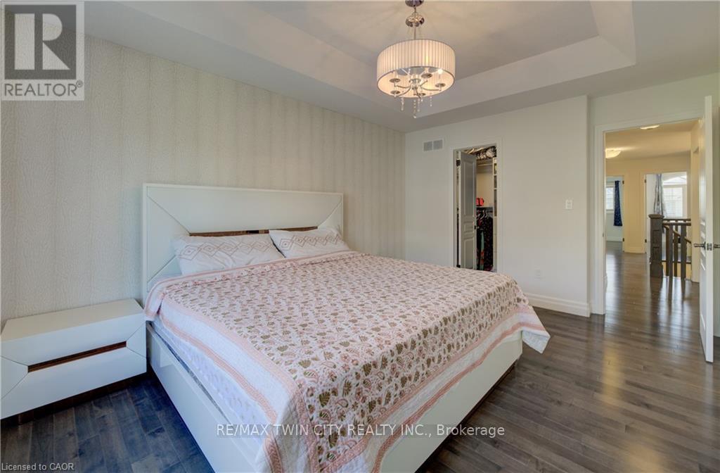 140 Oak Park Drive, Waterloo, Ontario  N2K 0B3 - Photo 15 - X12754844