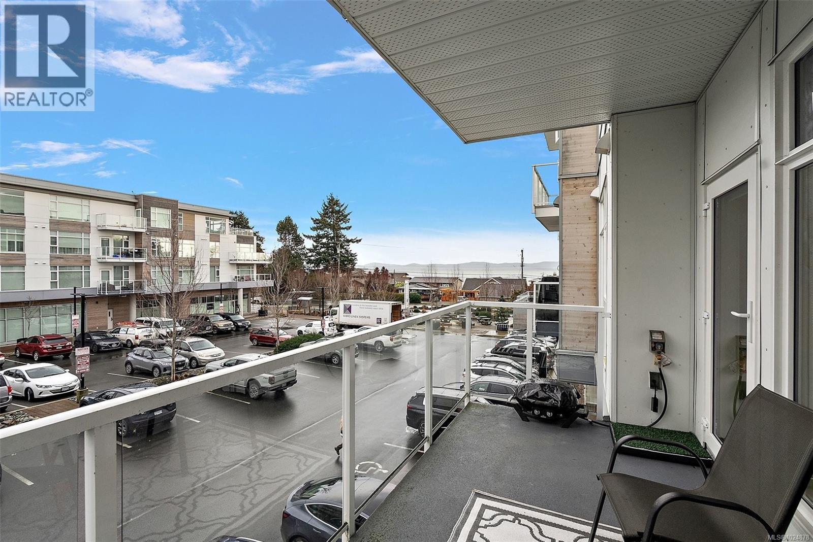 203 5118 Cordova Bay Rd, Saanich, British Columbia V8X 1R1 - Photo 20 - 1024878