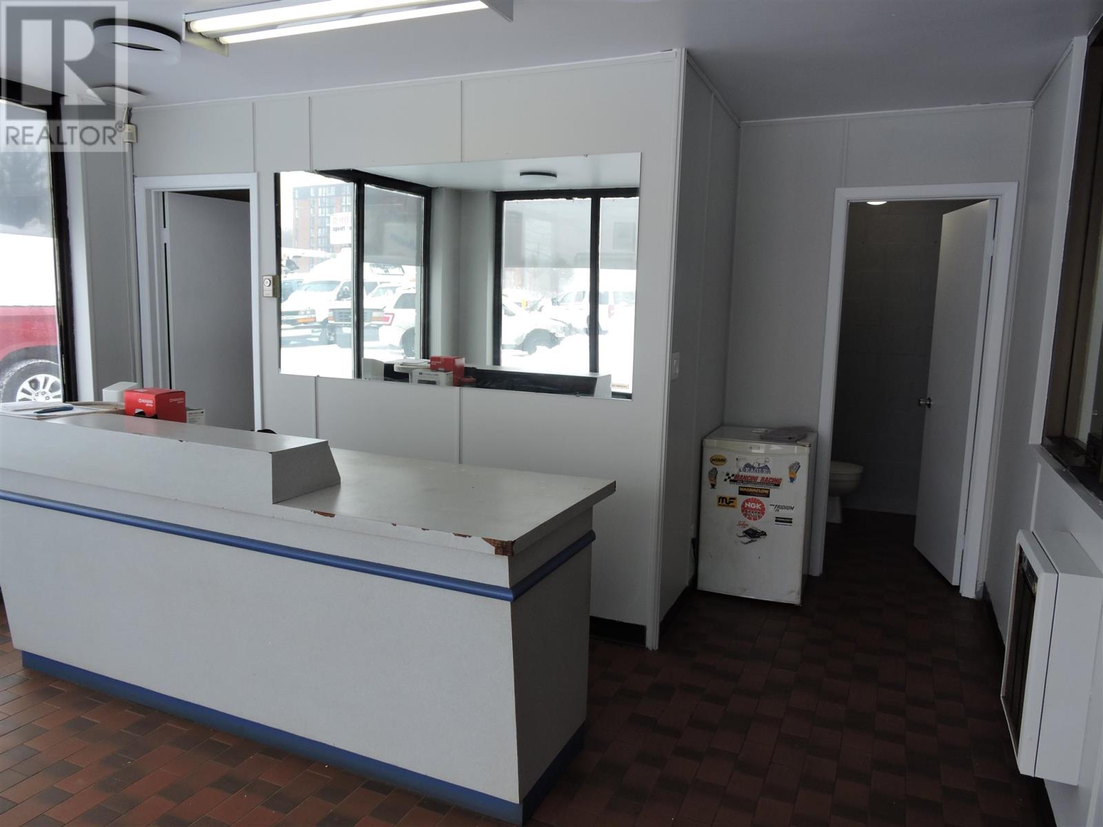 259 Trunk Rd, Sault Ste. Marie, Ontario  P6A 3S7 - Photo 2 - SM260177