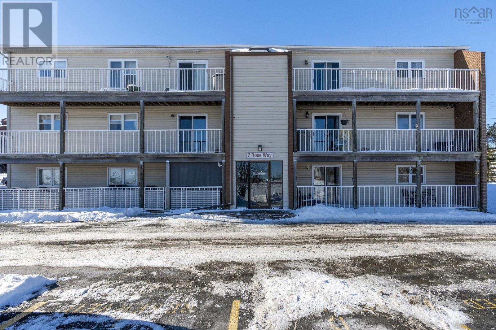 11 7 Rose Way, Dartmouth, Nova Scotia  B2Y 4L9 - Photo 2 - 202602039