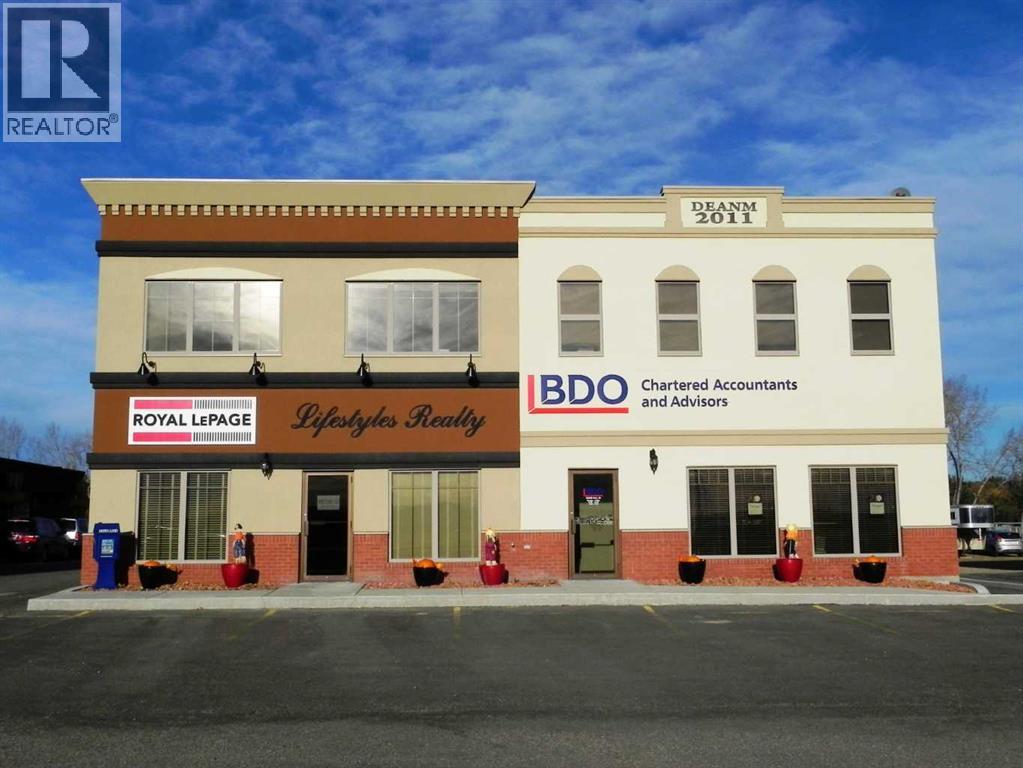 B, 5820 Highway 2A, Lacombe, Alberta