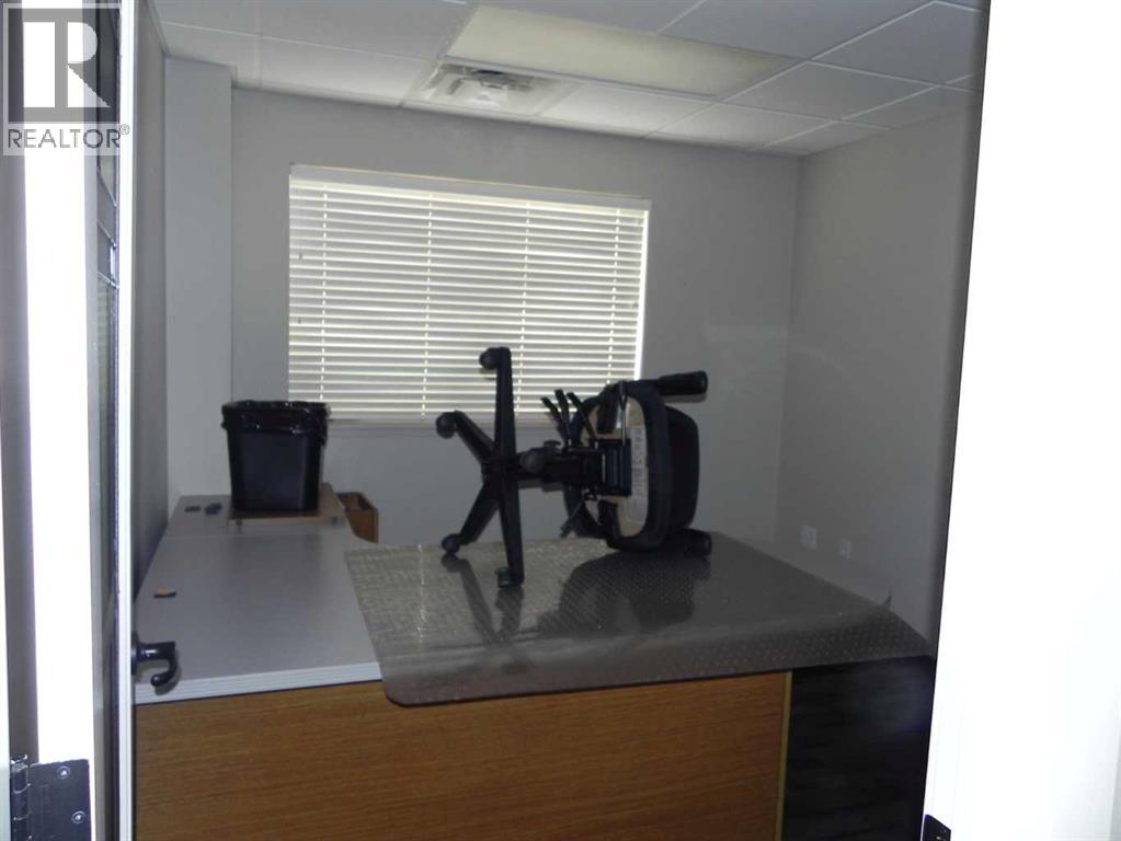 B, 5820 Highway 2a, Lacombe, Alberta  T4L 2G5 - Photo 12 - A2273432