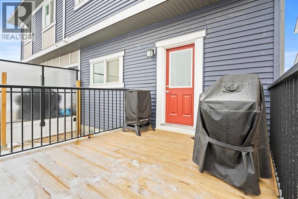 10 Emberside Link, Cochrane, Alberta  T4C 3A9 - Photo 35 - A2276985
