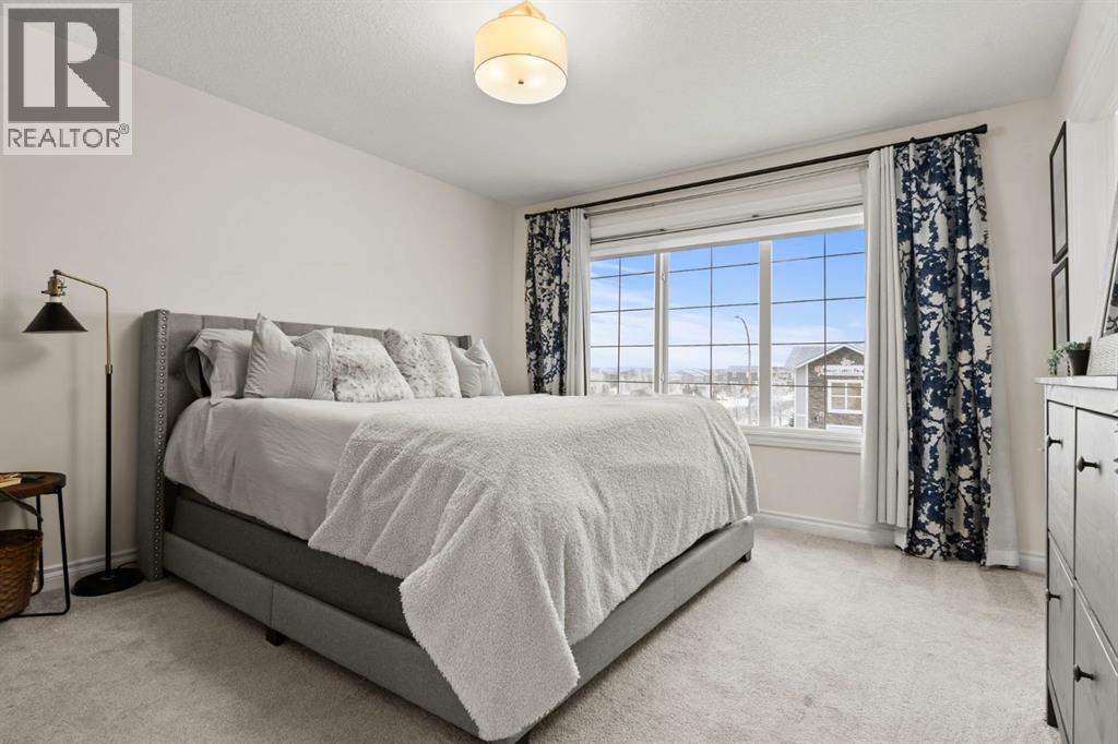 10 Emberside Link, Cochrane, Alberta  T4C 3A9 - Photo 19 - A2276985