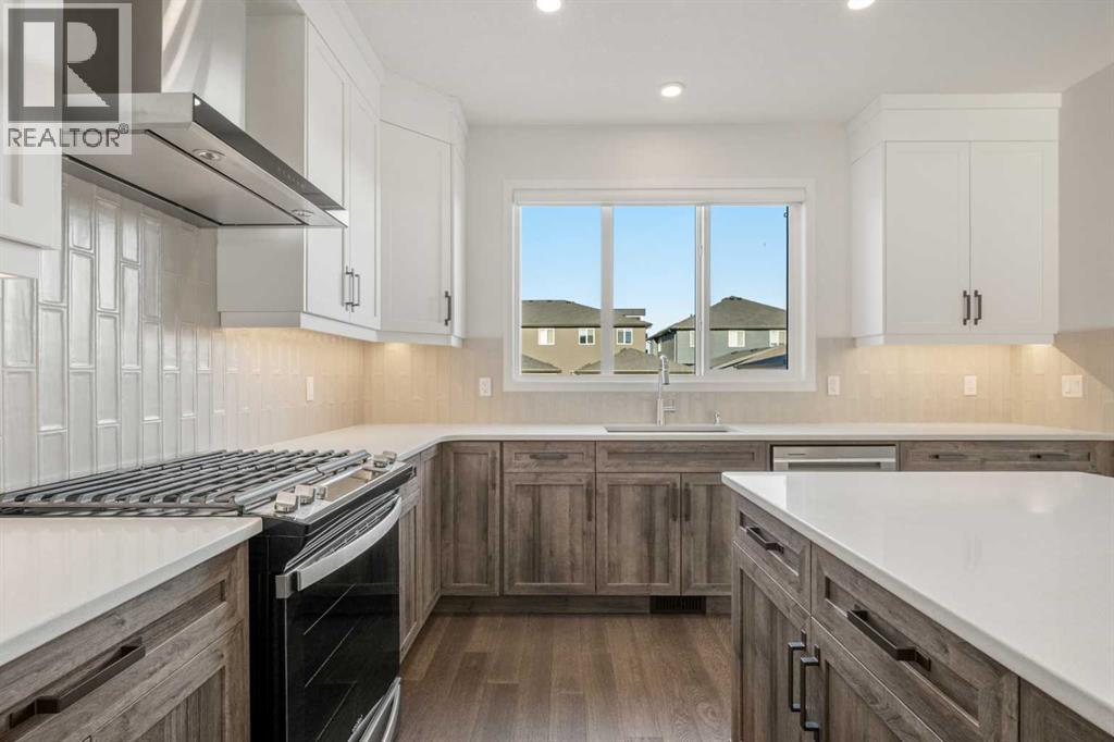 110 Wolf Creek Rise Se, Calgary, Alberta  T2X 4X1 - Photo 9 - A2280577