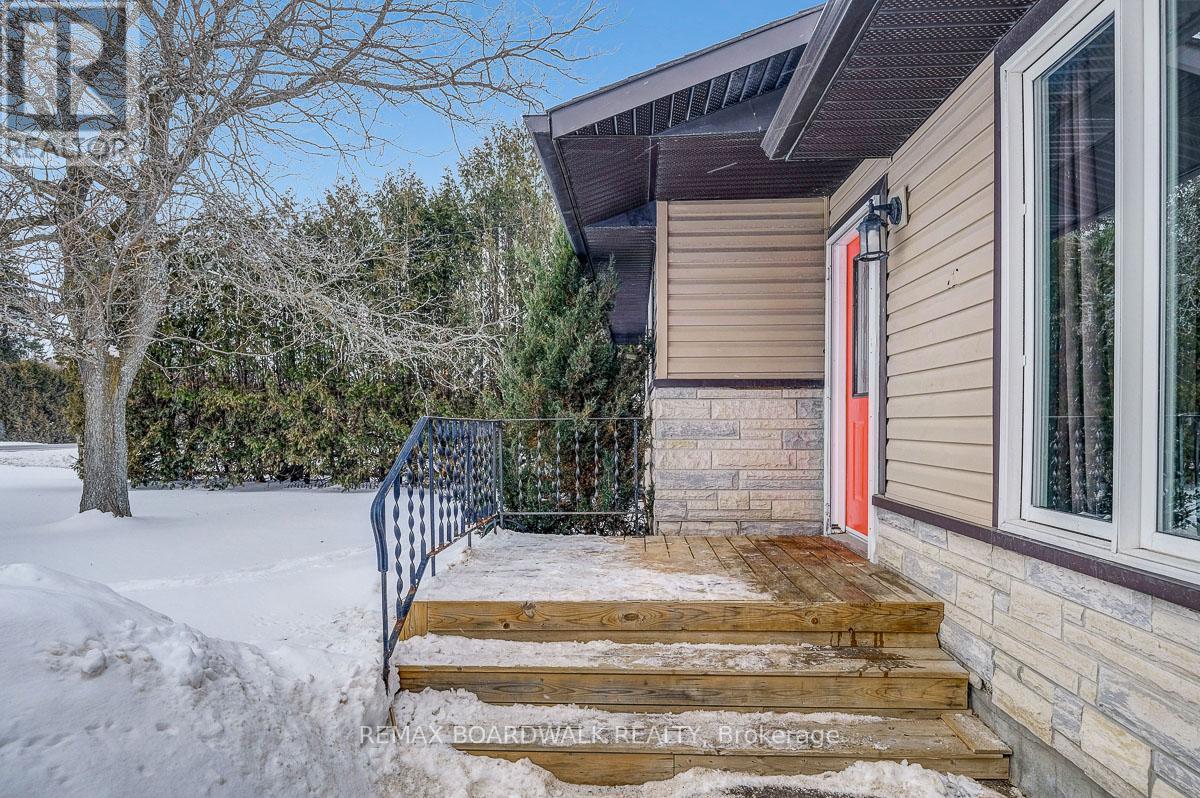 1 - 1949 Stittsville Main Street, Ottawa, Ontario  K2S 1B8 - Photo 3 - X12754886