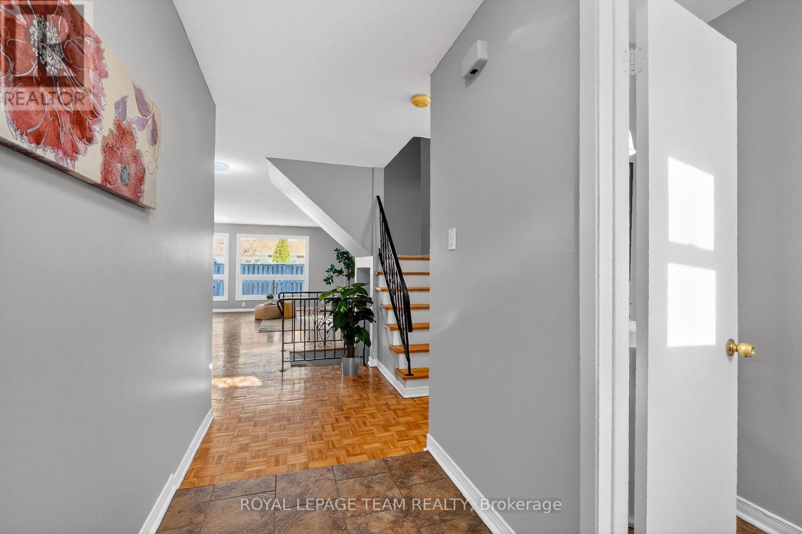 187 Birch Hill Private, Ottawa, Ontario  K1K 3Y5 - Photo 4 - X12754916