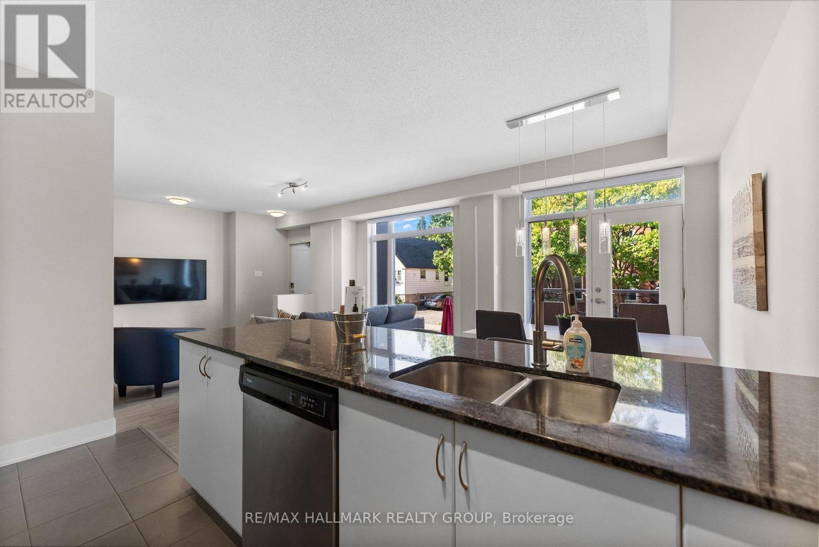 40 Holmwood Avenue, Ottawa, Ontario  K1S 5V1 - Photo 17 - X12754934