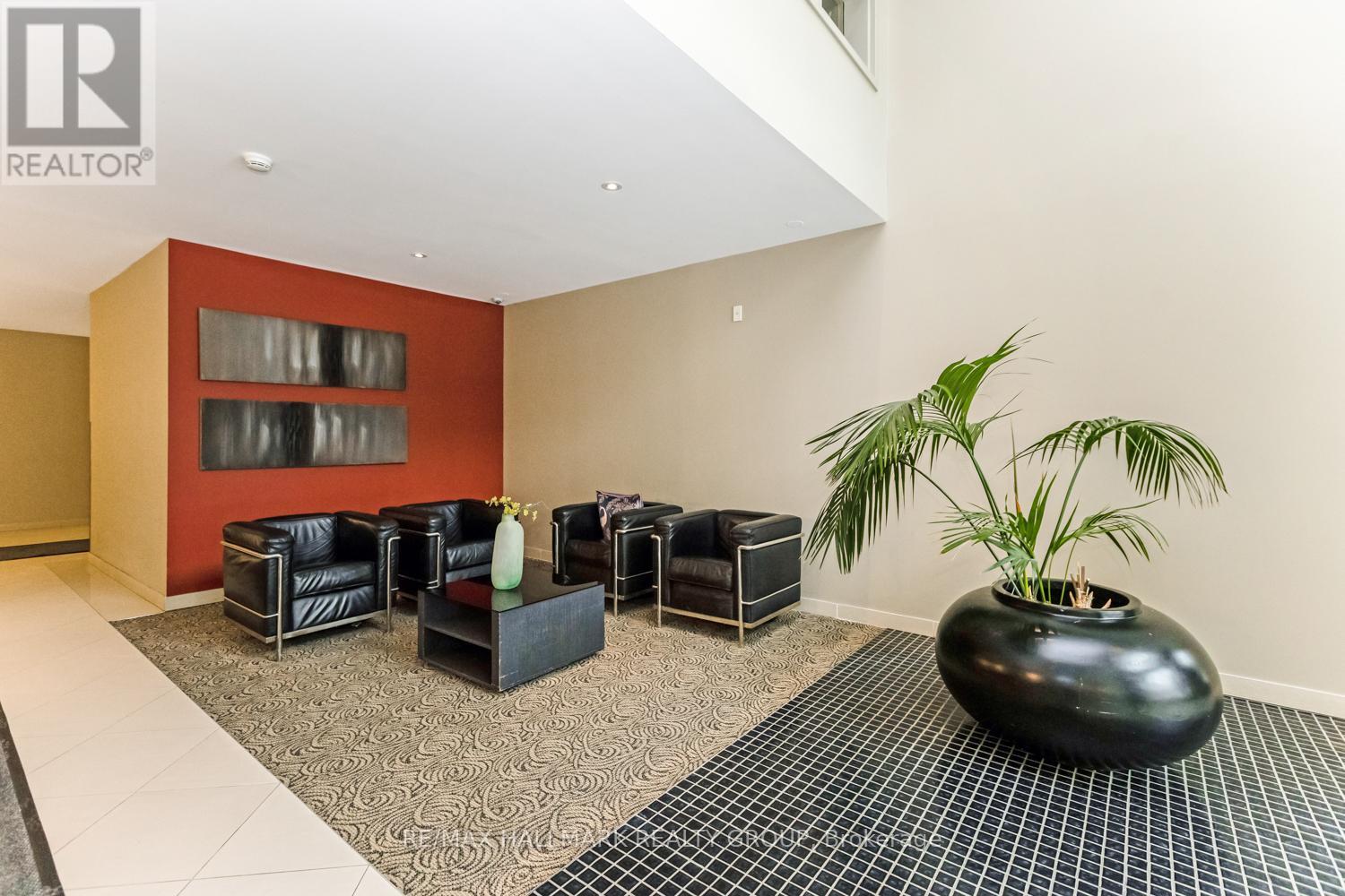 502 - 138 Somerset Street W, Ottawa, Ontario  K2P 0A3 - Photo 5 - X12754944