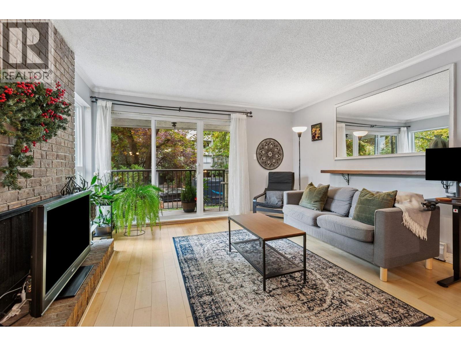 204 1234 Pendrell Street, Vancouver, British Columbia  V6E 1L6 - Photo 2 - R3086025