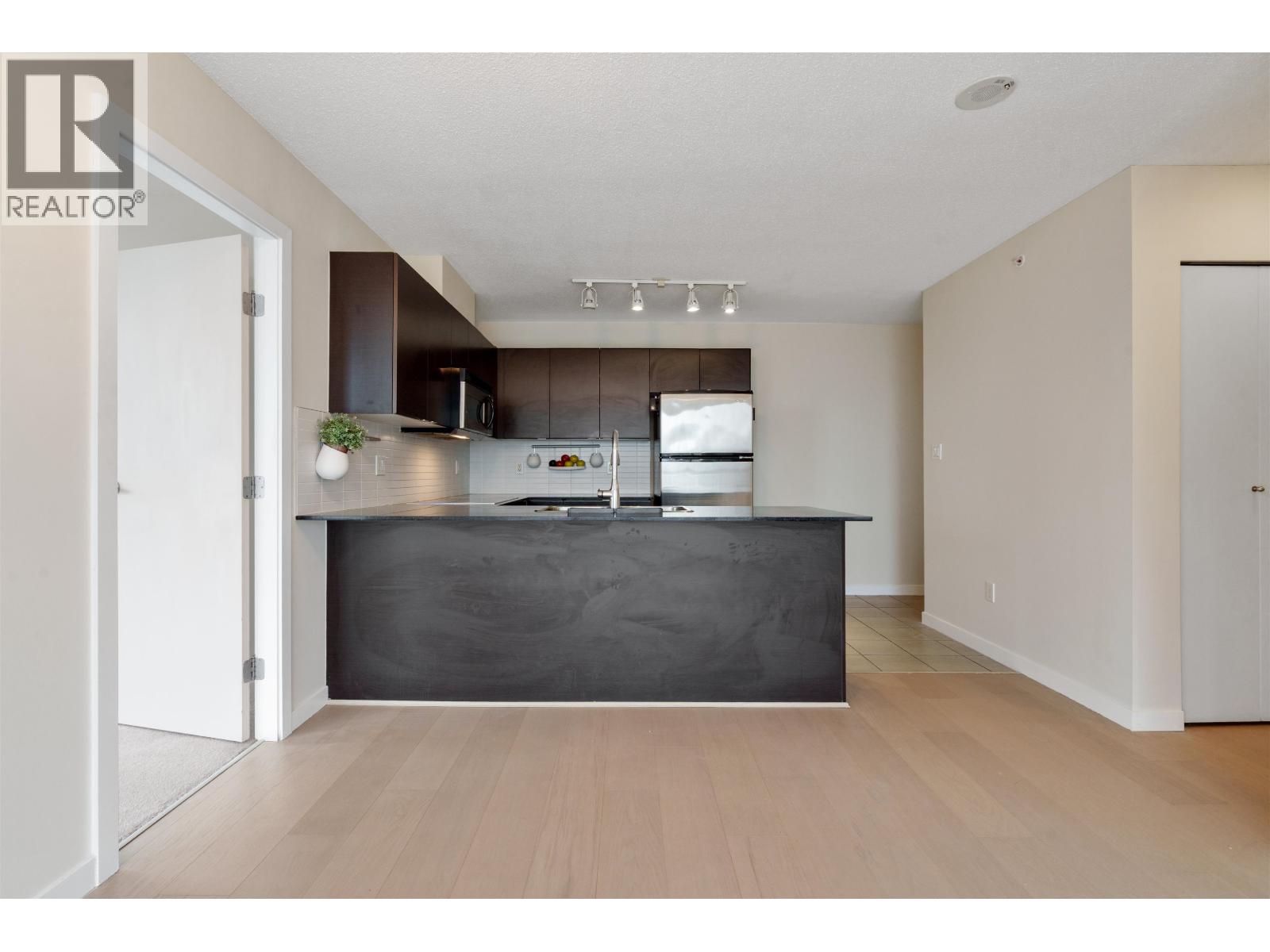 1706 4118 Dawson Street, Burnaby, British Columbia  V5C 0A3 - Photo 5 - R3086038