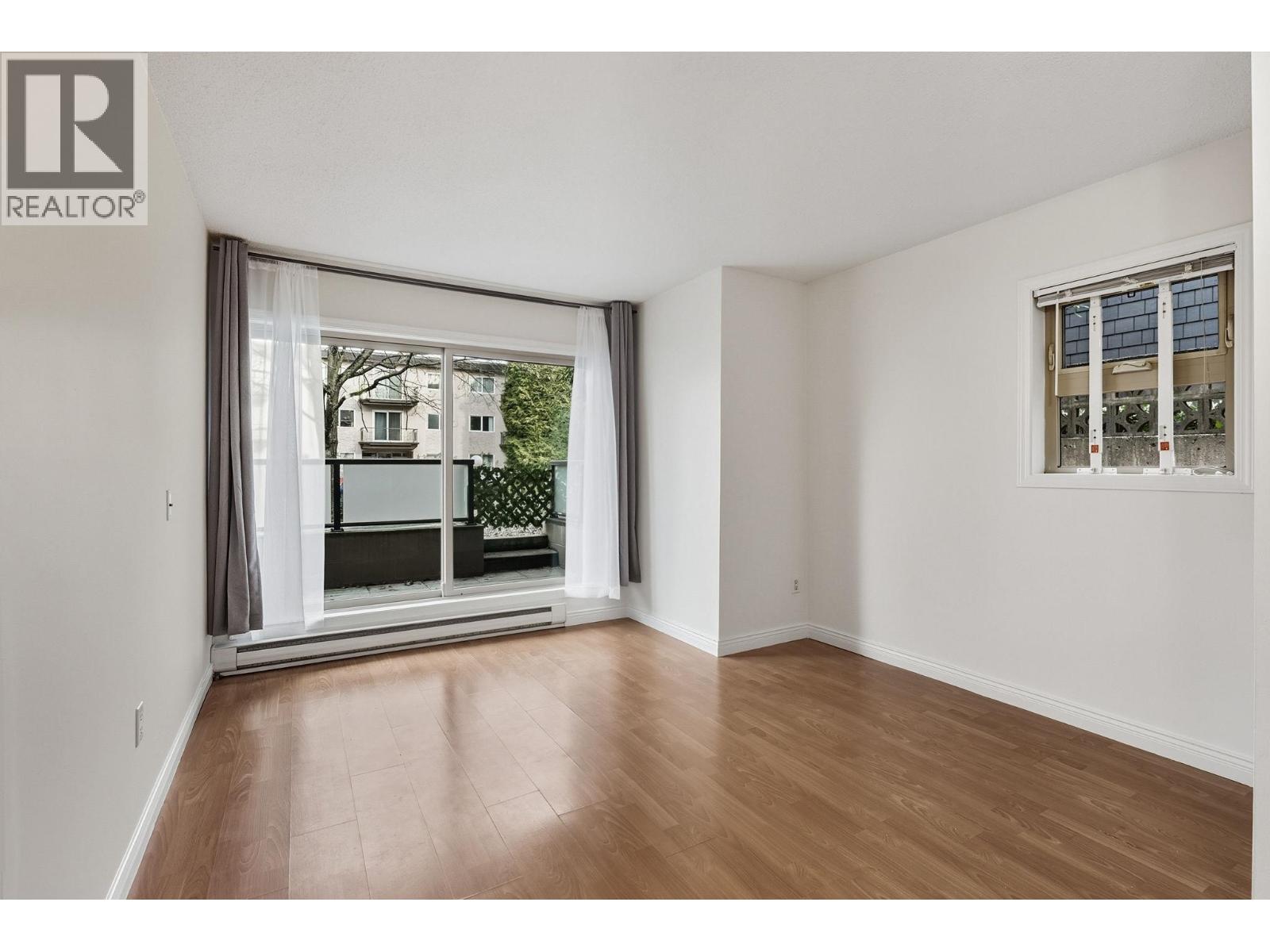 101 1864 Frances Street, Vancouver, British Columbia  V5L 1Z7 - Photo 2 - R3086051