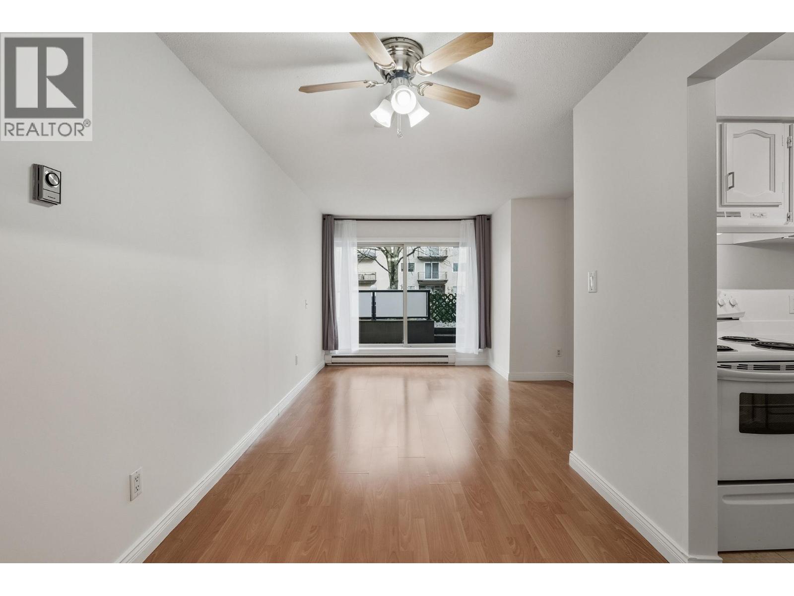 101 1864 Frances Street, Vancouver, British Columbia  V5L 1Z7 - Photo 5 - R3086051