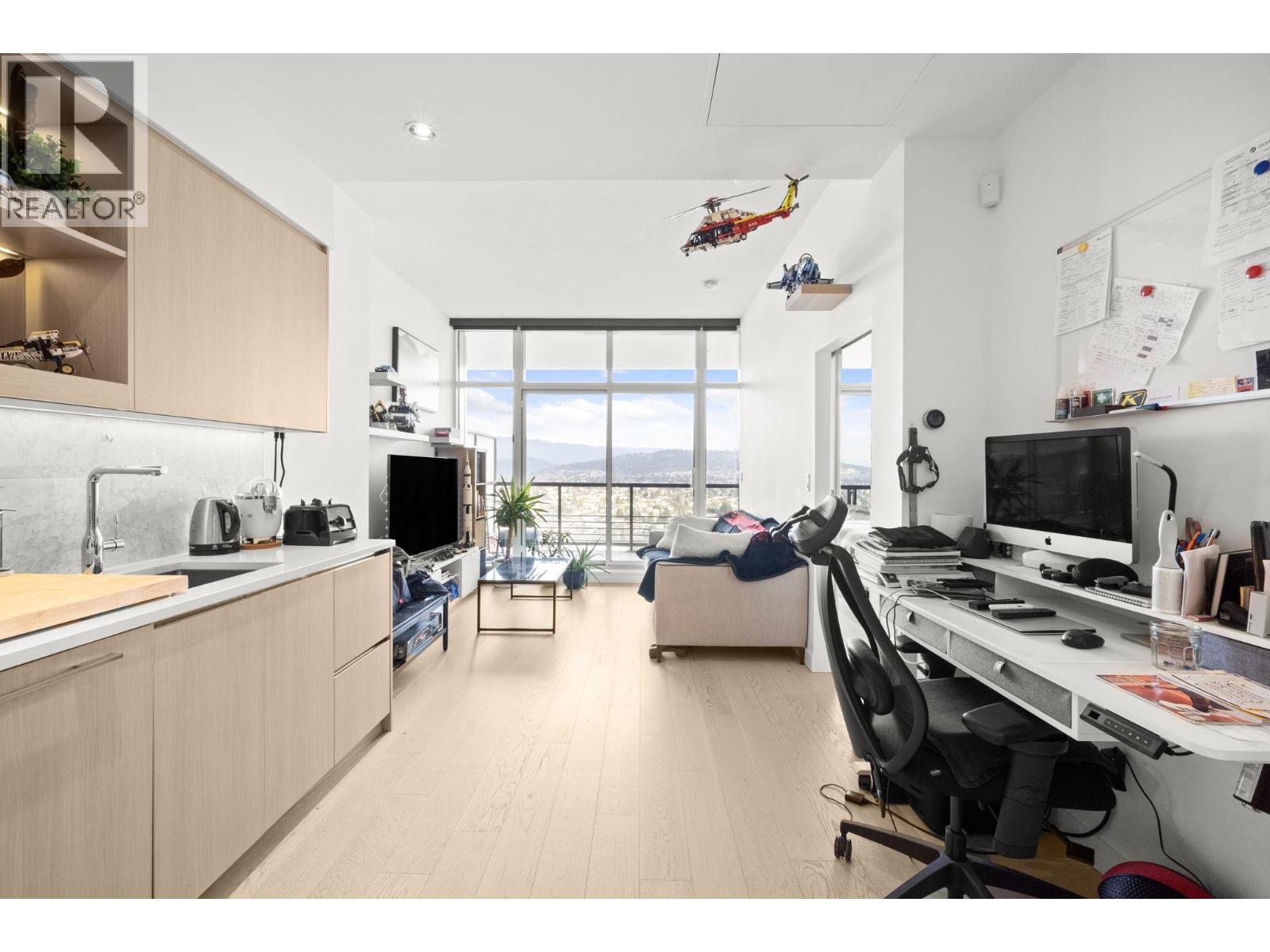 4406 4720 Lougheed Highway, Burnaby, British Columbia  V5C 0M8 - Photo 1 - R3086068