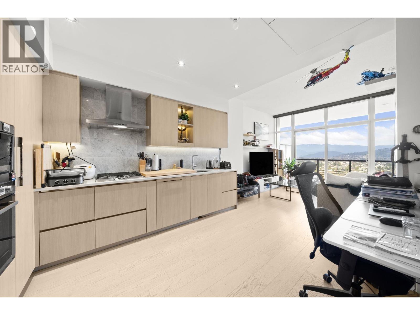 4406 4720 Lougheed Highway, Burnaby, British Columbia  V5C 0M8 - Photo 2 - R3086068