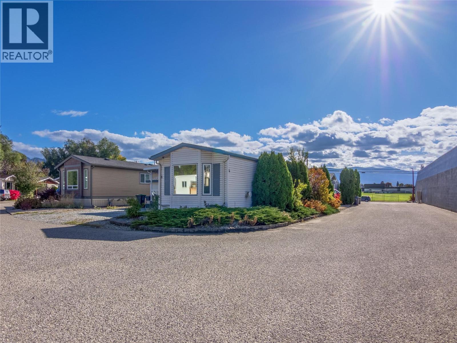 670 Mccurdy Road Unit# 4, Kelowna, British Columbia  V1X 2P5 - Photo 22 - 10374788