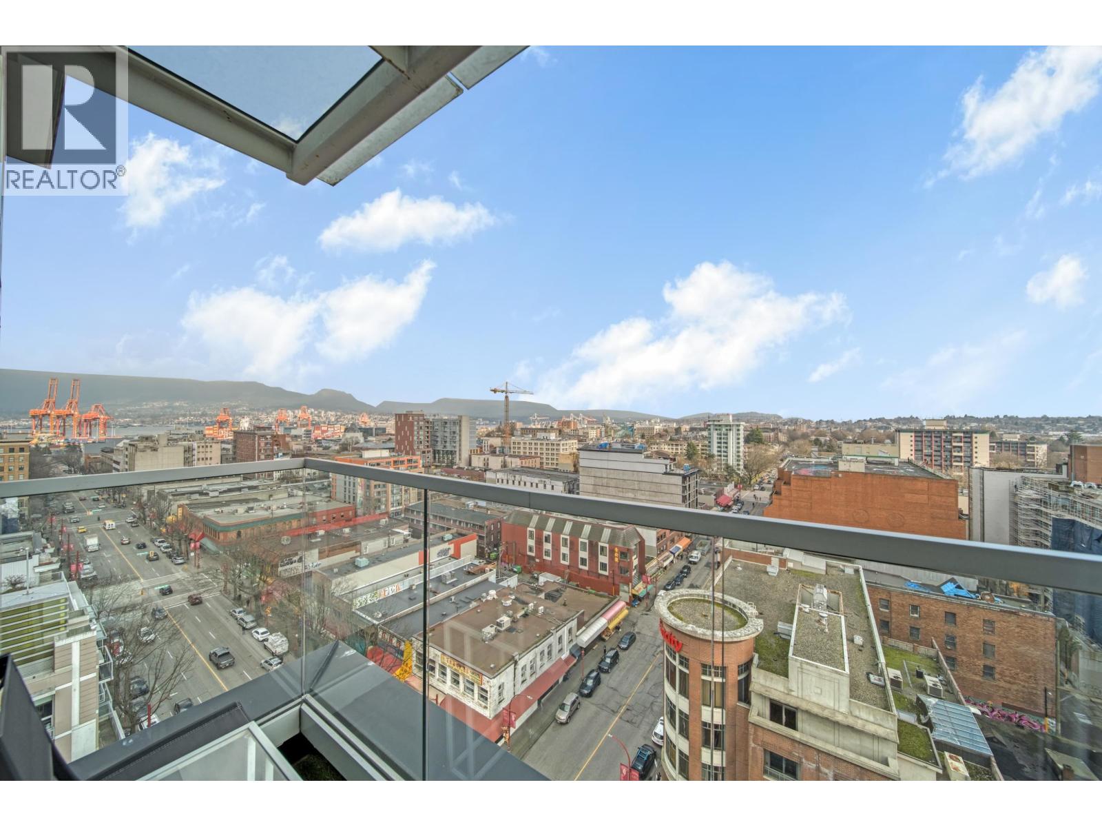 Ph7 188 Keefer Street, Vancouver, British Columbia  V6A 0E3 - Photo 11 - R3086069