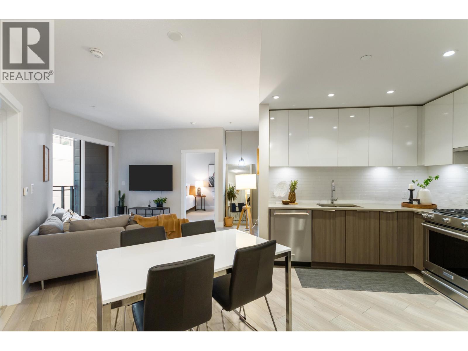 513 3588 Sawmill Crescent, Vancouver, British Columbia  V5S 0H5 - Photo 1 - R3086077