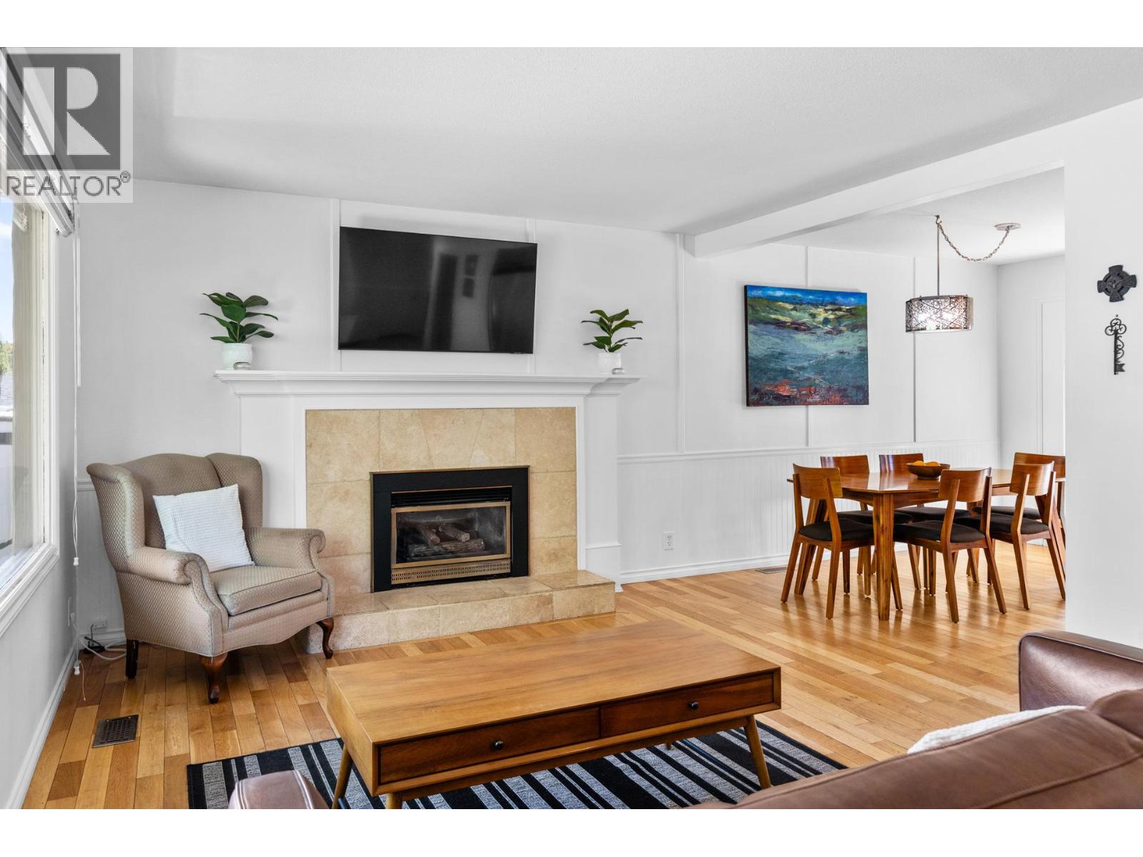 1112 Pinecrest Lane, Kelowna, British Columbia  V1Y 4L5 - Photo 3 - 10374692