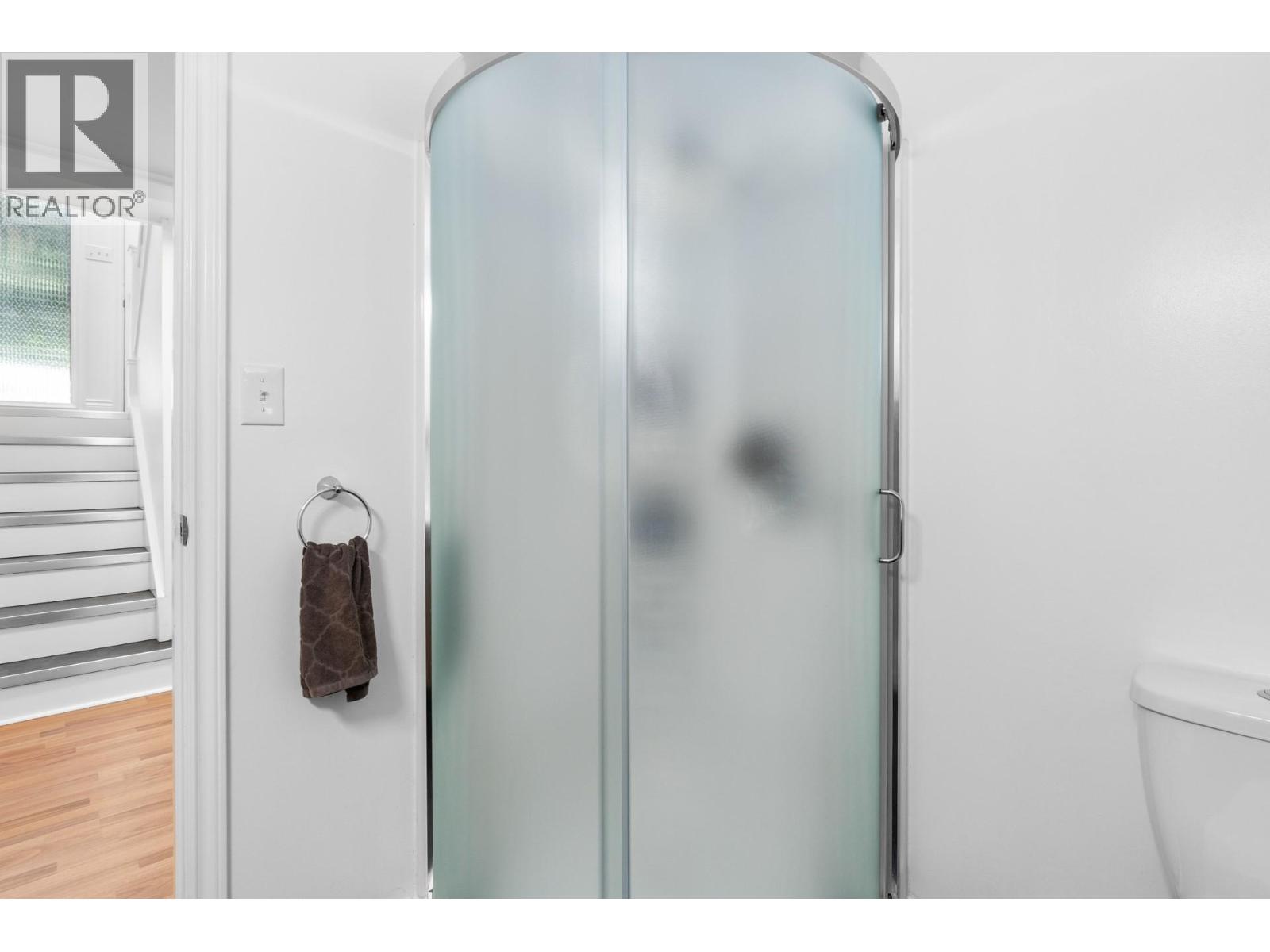 1112 Pinecrest Lane, Kelowna, British Columbia  V1Y 4L5 - Photo 31 - 10374692