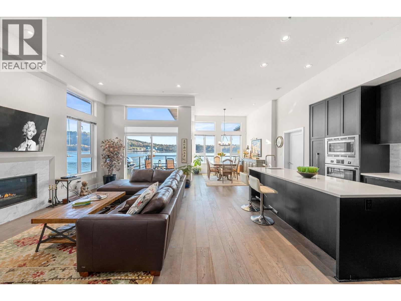 3887 Cates Landing Way, North Vancouver, British Columbia  V7G 0A6 - Photo 3 - R3086129