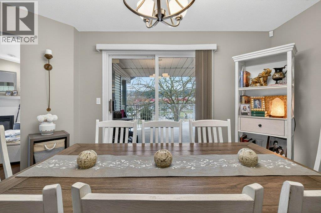 111 Harbourfront Drive Nw Unit# 2, Salmon Arm, British Columbia  V1E 1A3 - Photo 24 - 10374426