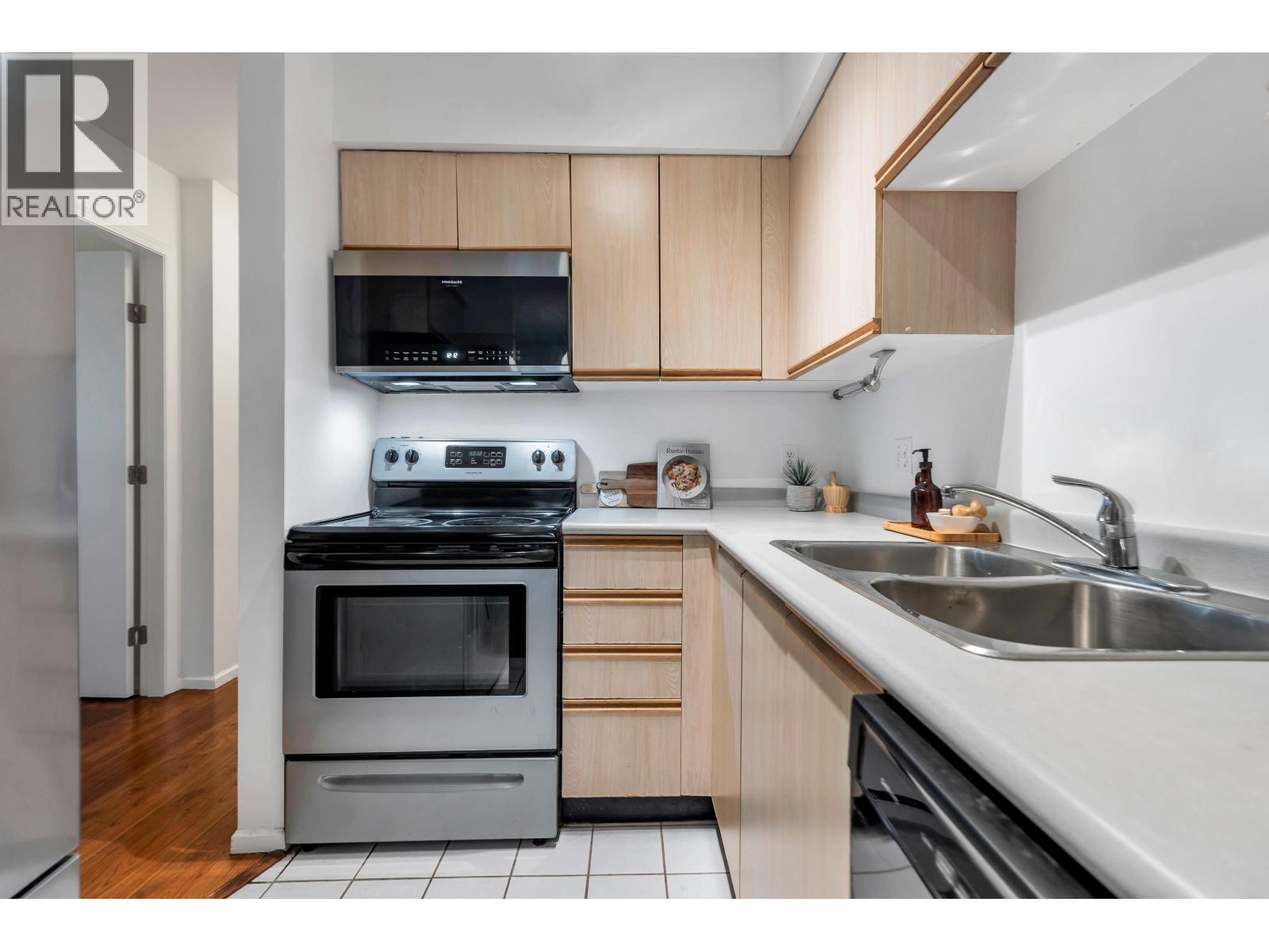 406 2133 Dundas Street, Vancouver, British Columbia  V5L 1J7 - Photo 11 - R3086173