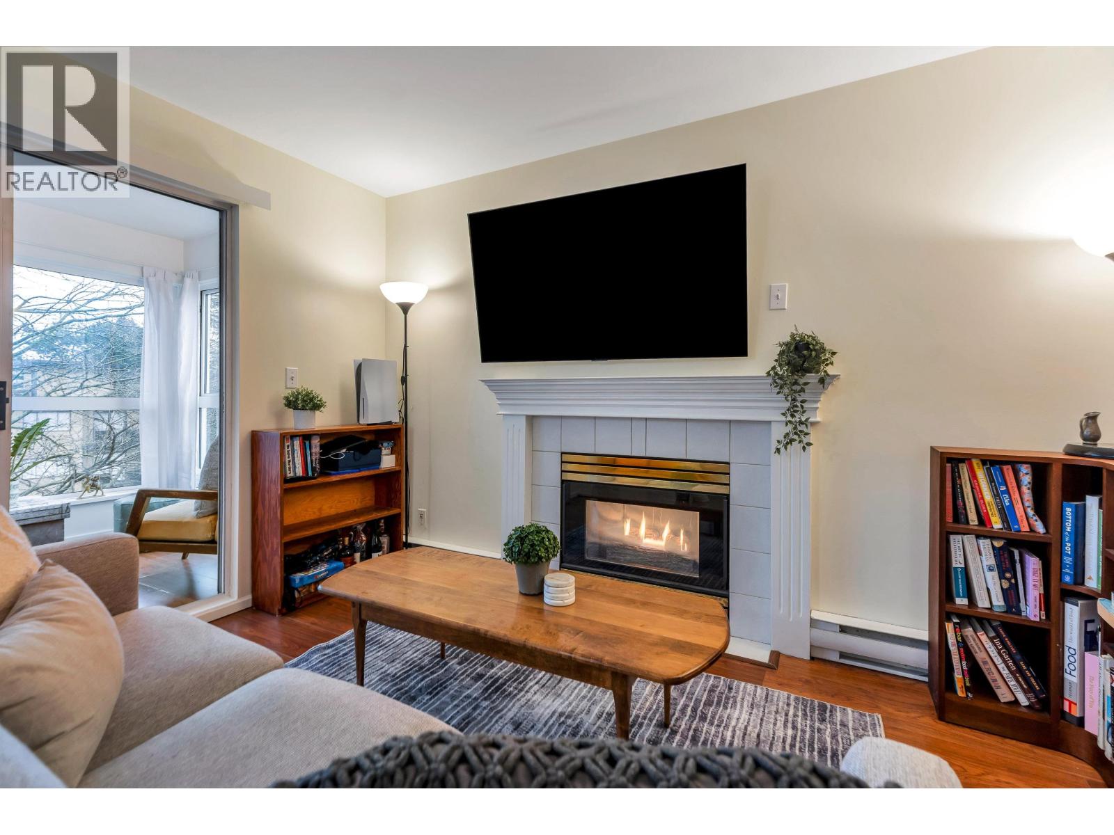 406 2133 Dundas Street, Vancouver, British Columbia  V5L 1J7 - Photo 4 - R3086173