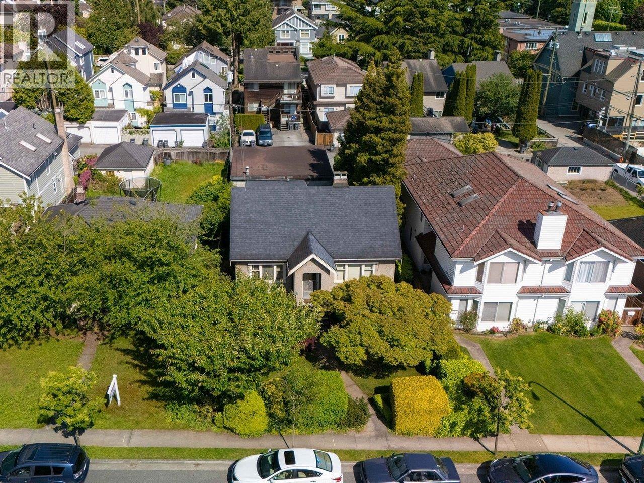 8510 Montcalm Street, Vancouver, British Columbia  V6P 4P7 - Photo 21 - R3086073