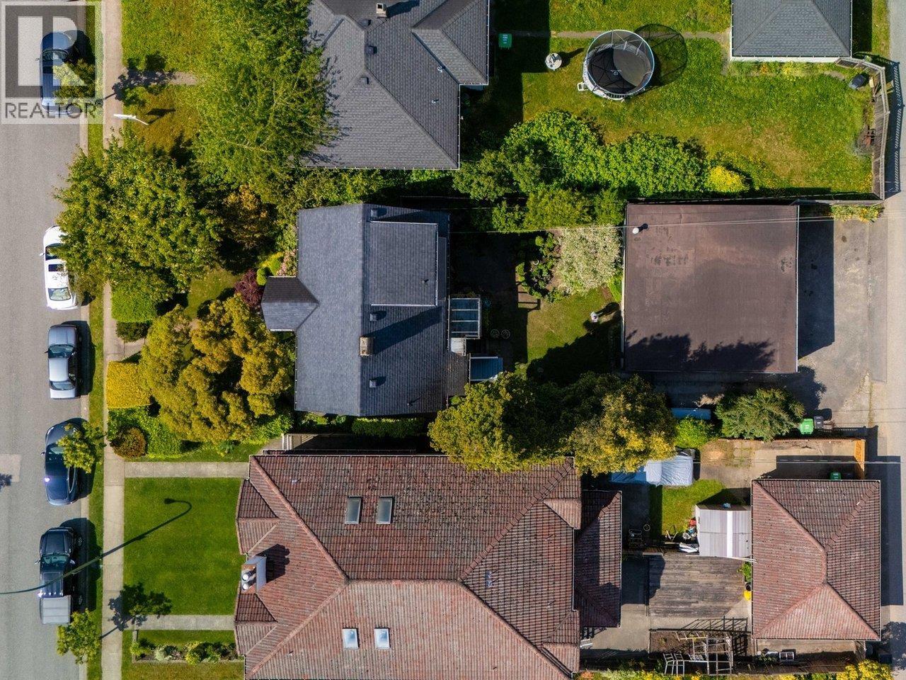 8510 Montcalm Street, Vancouver, British Columbia  V6P 4P7 - Photo 22 - R3086073