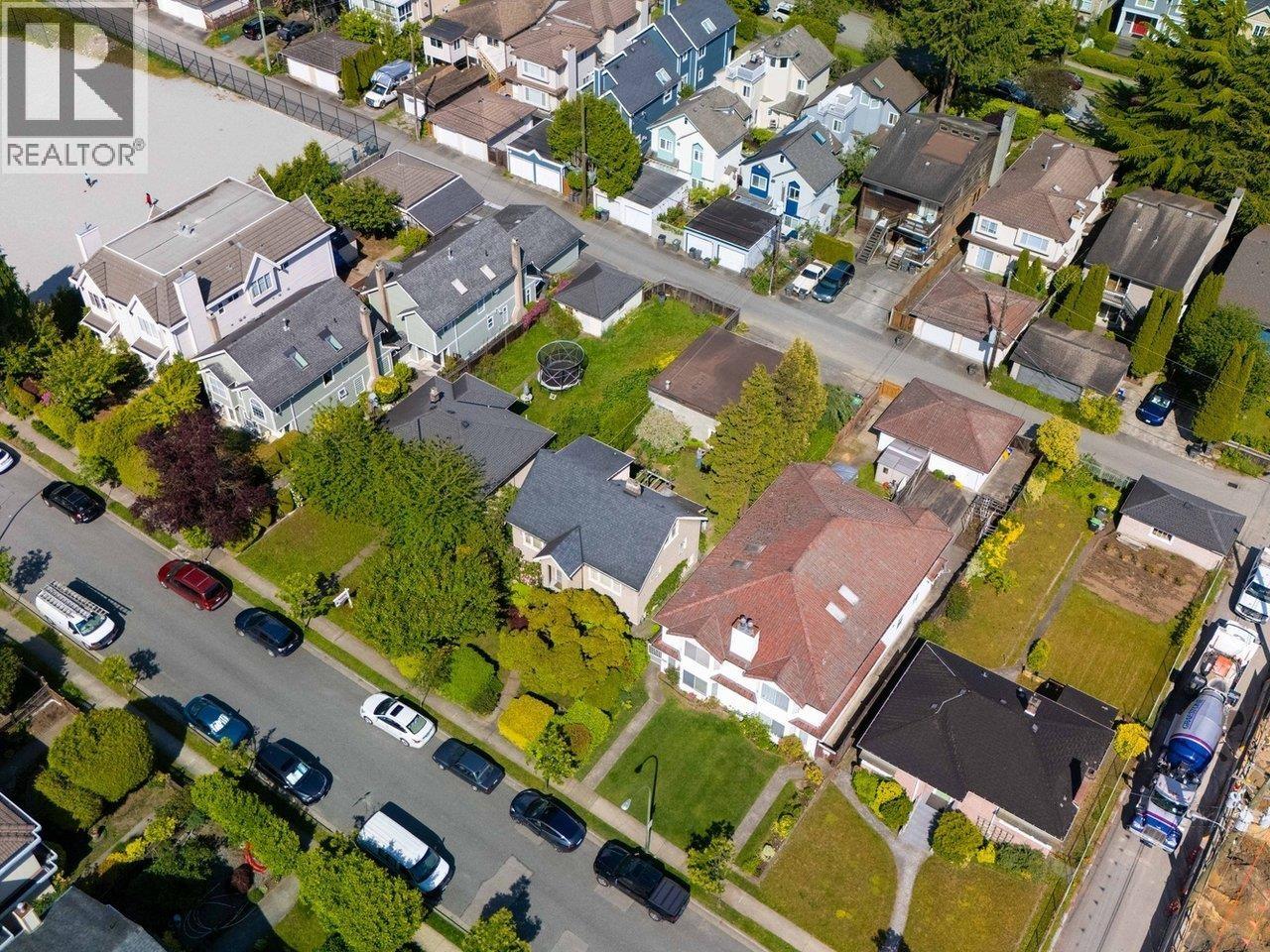 8510 Montcalm Street, Vancouver, British Columbia  V6P 4P7 - Photo 23 - R3086073