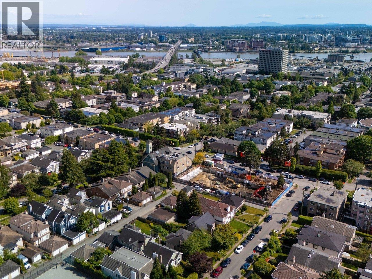 8510 Montcalm Street, Vancouver, British Columbia  V6P 4P7 - Photo 35 - R3086073