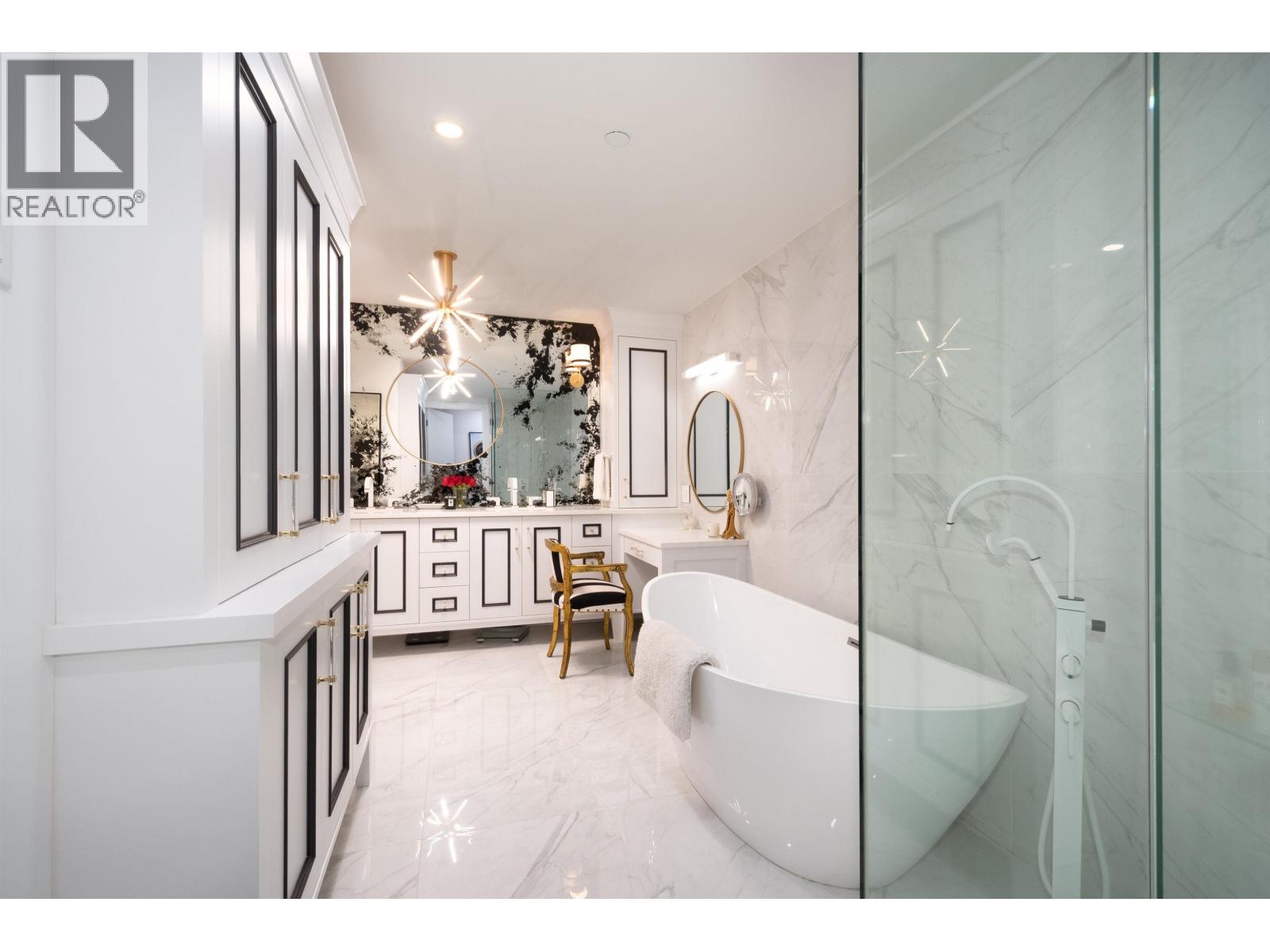 2734 Yale Street, Vancouver, British Columbia  V5K 1C3 - Photo 19 - R3086100