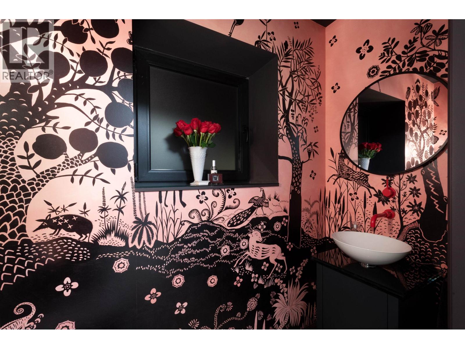 2734 Yale Street, Vancouver, British Columbia  V5K 1C3 - Photo 9 - R3086100