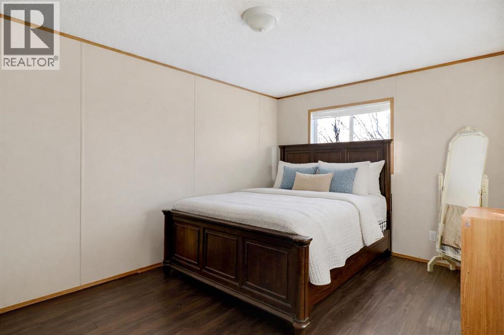 11011, 98 Street, Clairmont, Alberta  T0H 0W4 - Photo 16 - A2282476