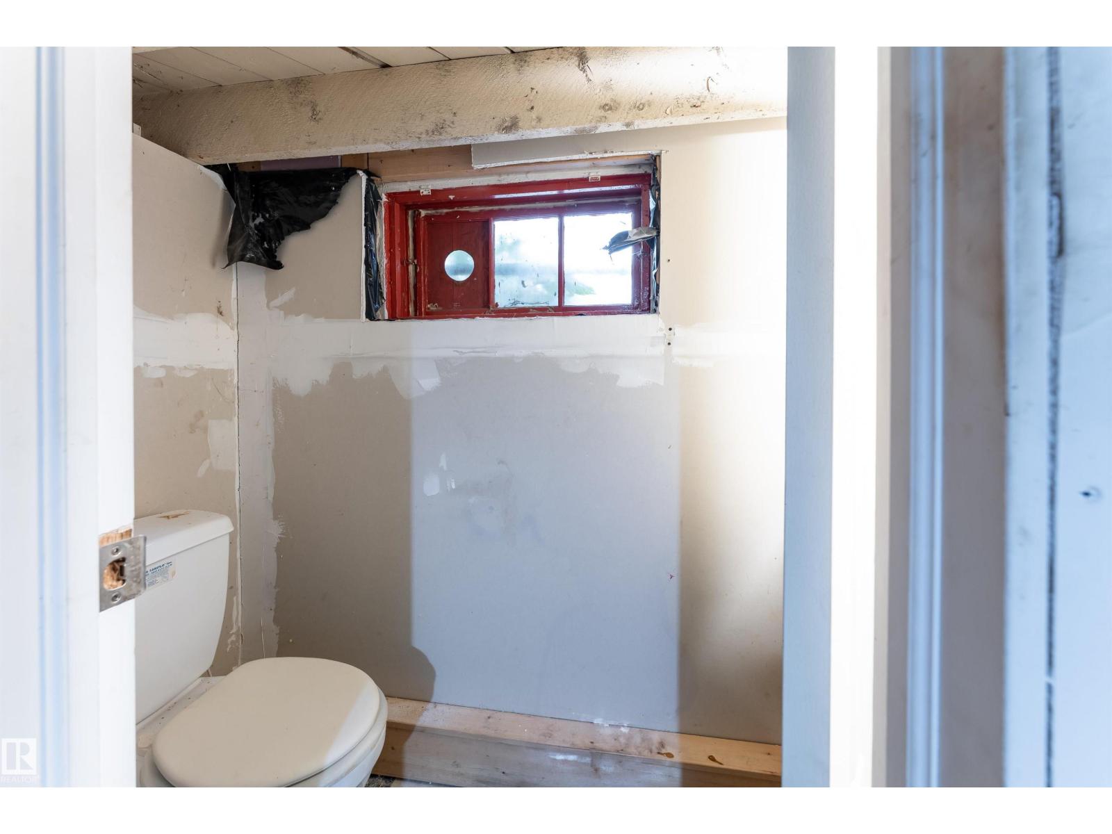 11539 101 St Nw, Edmonton, Alberta  T5G 2B2 - Photo 25 - E4472062