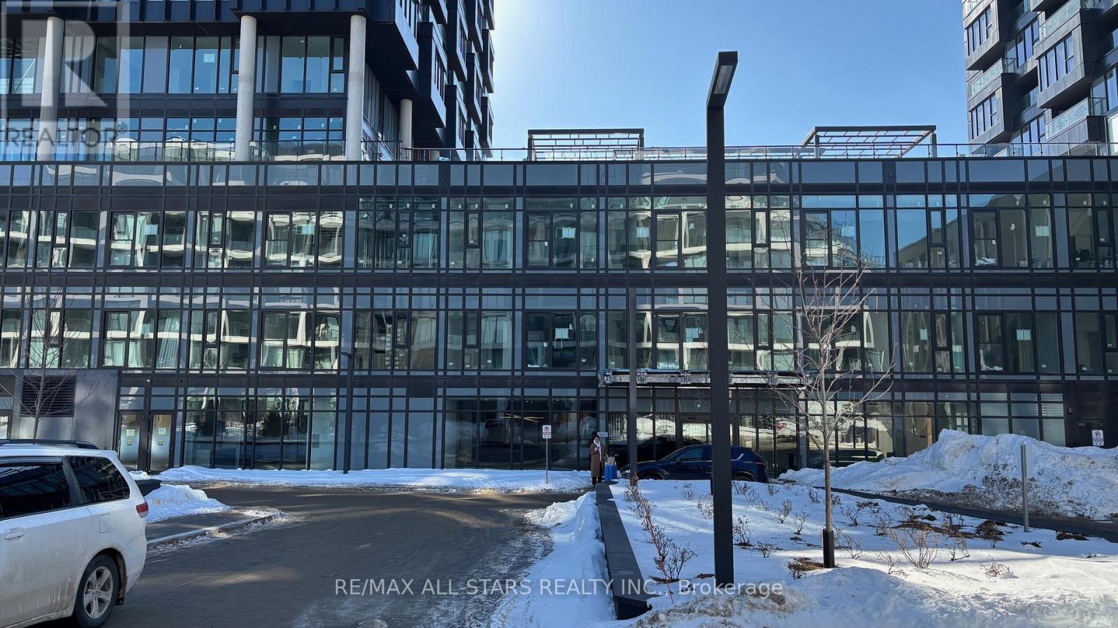 2620 - 1 Quarrington Lane, Toronto, Ontario  M3C 0S4 - Photo 3 - C12754932