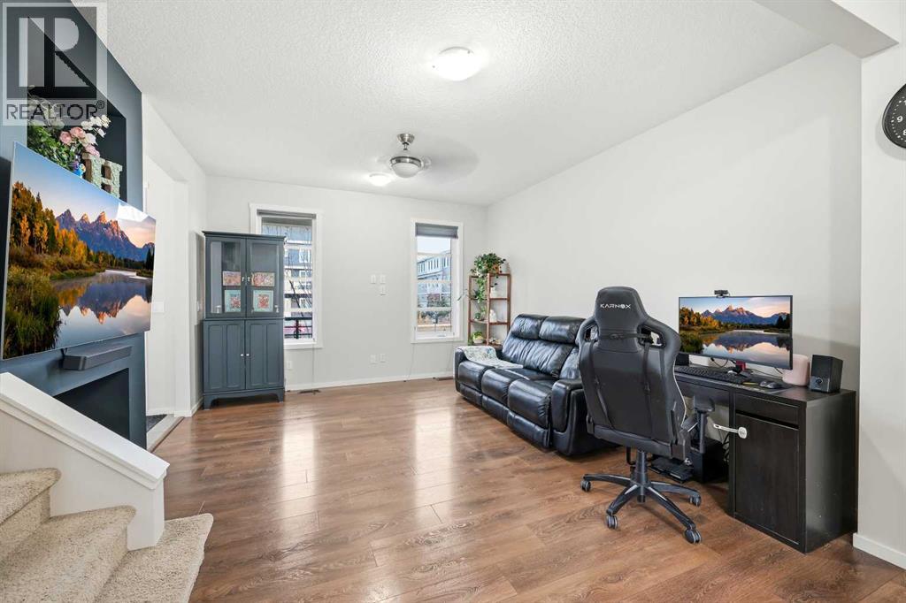 125 Savanna Street Ne, Calgary, Alberta  T3J 0X3 - Photo 11 - A2282712