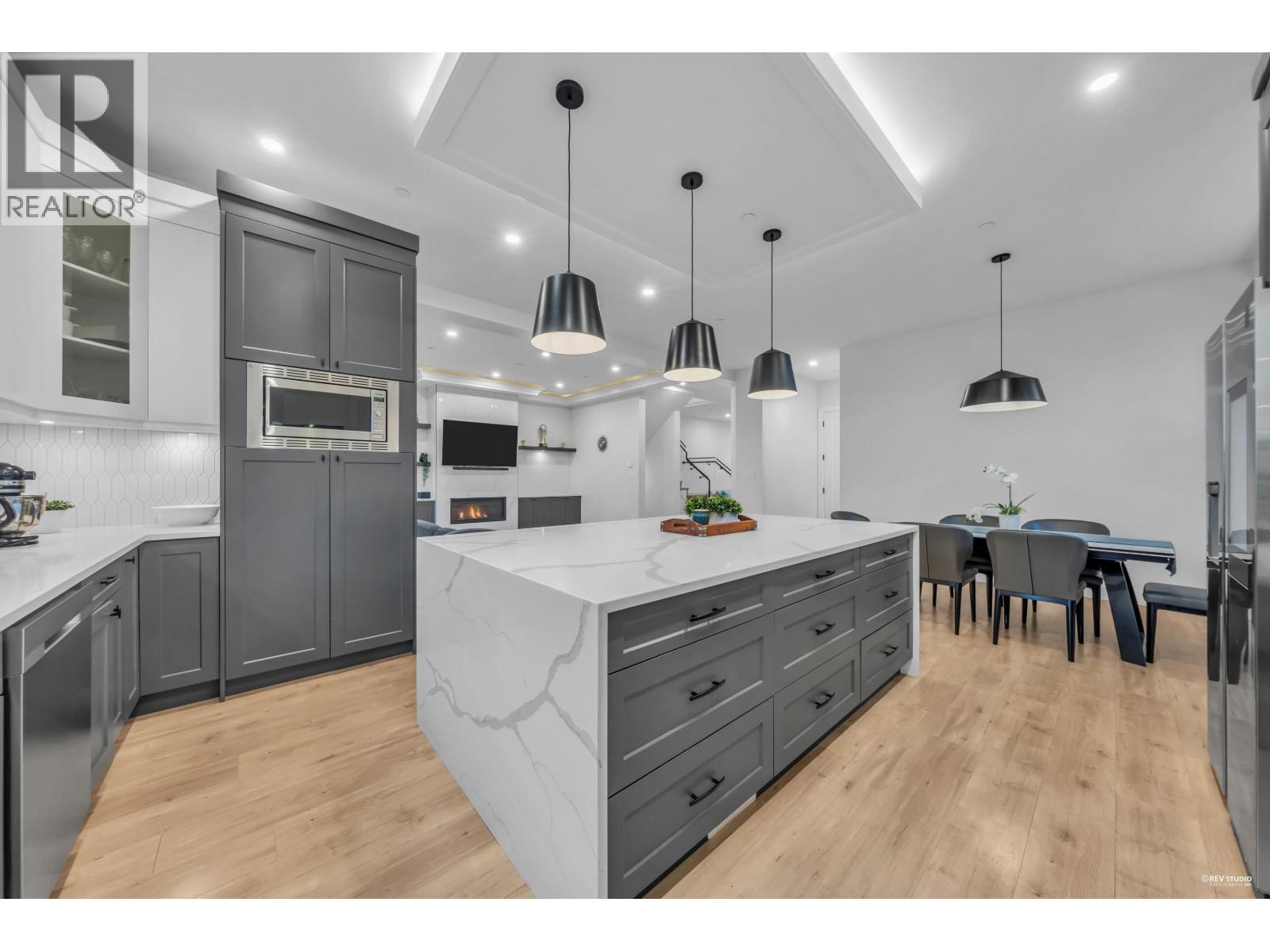 10509 Mcveety Street, Maple Ridge, British Columbia  V2W 0K3 - Photo 7 - R3085203