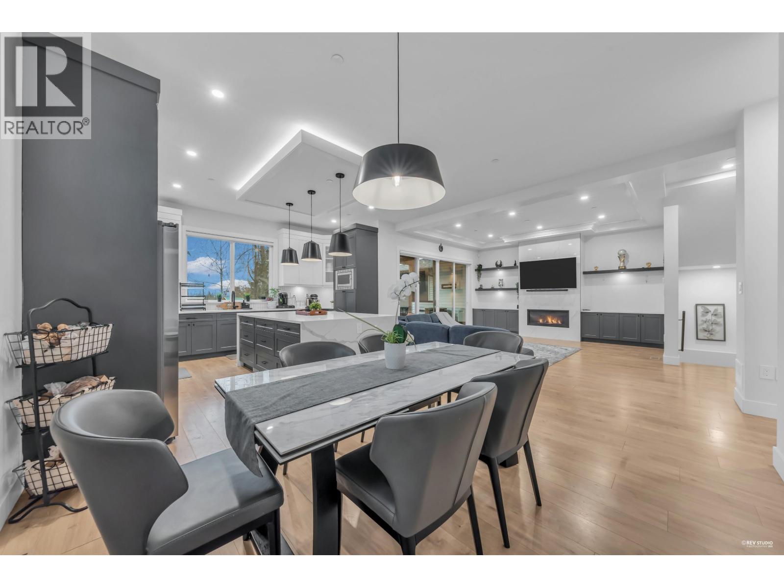 10509 Mcveety Street, Maple Ridge, British Columbia  V2W 0K3 - Photo 10 - R3085203