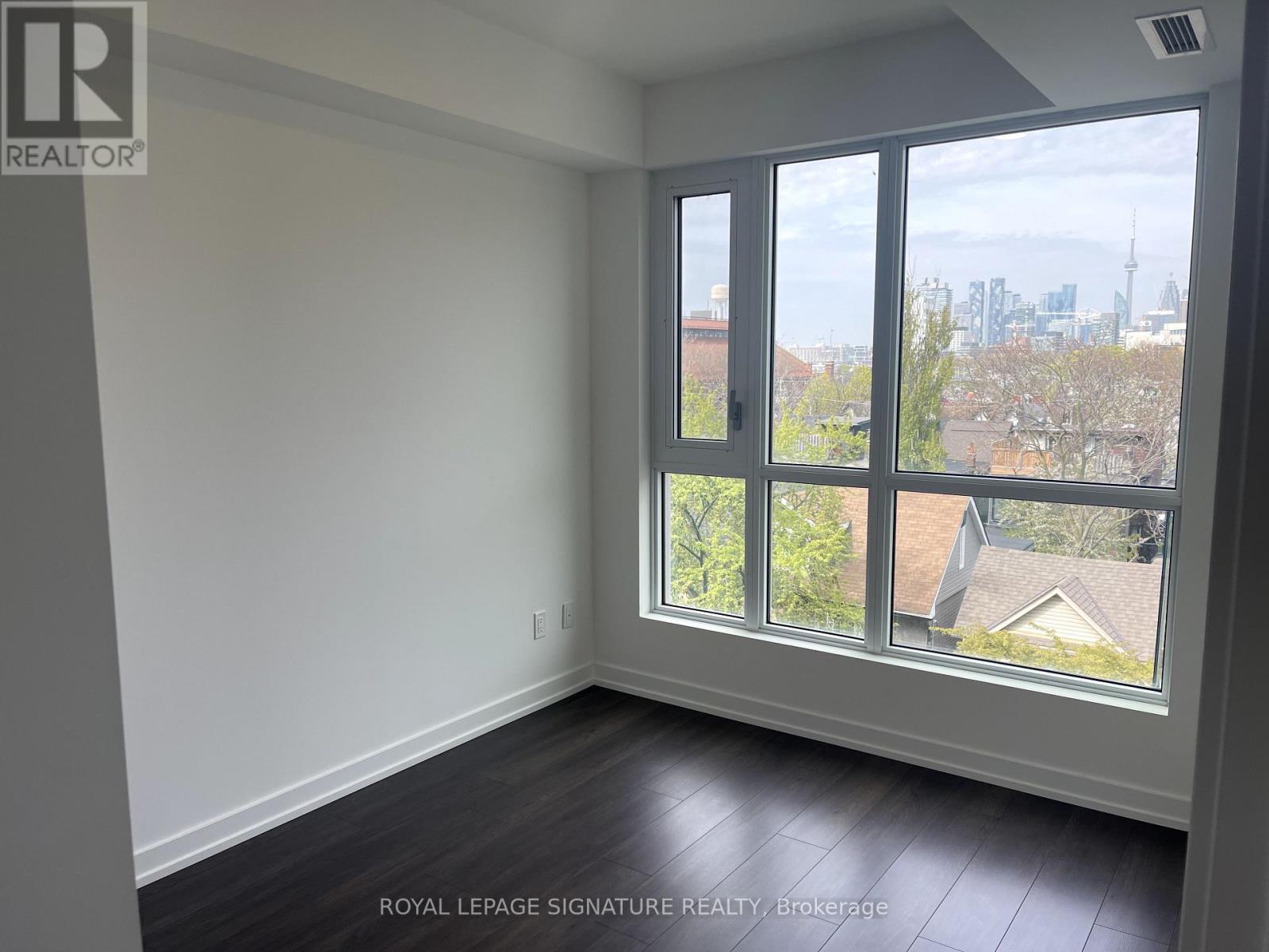 512 - 150 Logan Avenue, Toronto, Ontario  M4M 0E4 - Photo 13 - E12754914