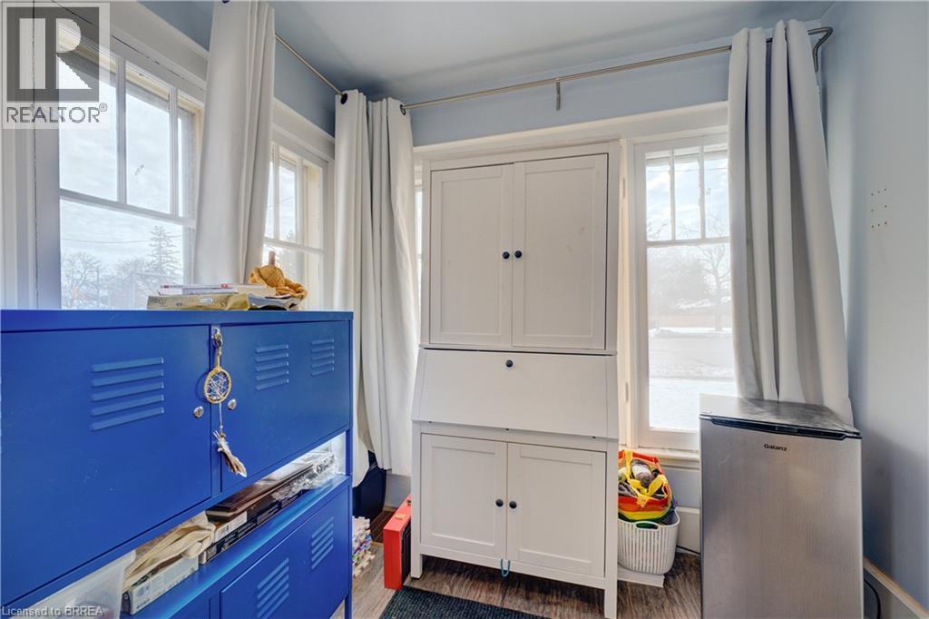 688 Colborne Street, Brantford, Ontario  N3S 3R1 - Photo 21 - 40802300