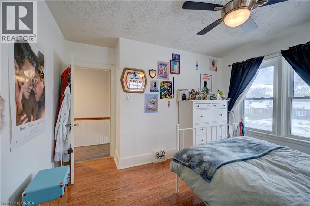 688 Colborne Street, Brantford, Ontario  N3S 3R1 - Photo 30 - 40802300