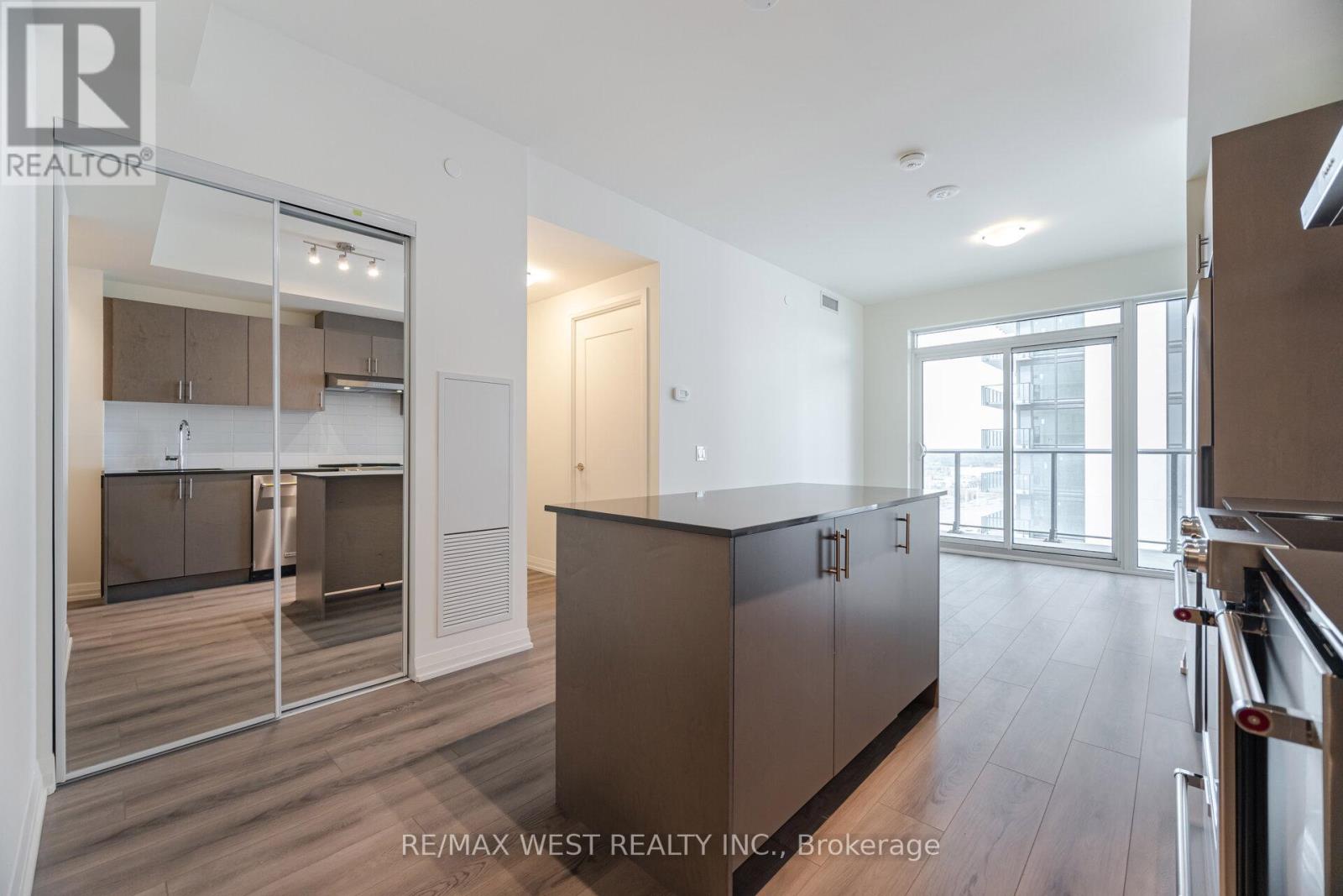 2201 - 8960 Jane Street, Vaughan, Ontario  L4K 2M9 - Photo 19 - N12754946