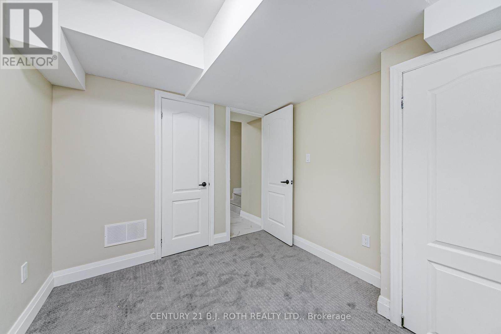 1 - 82 Peel Street, Barrie, Ontario  L4M 3K7 - Photo 10 - S12754942