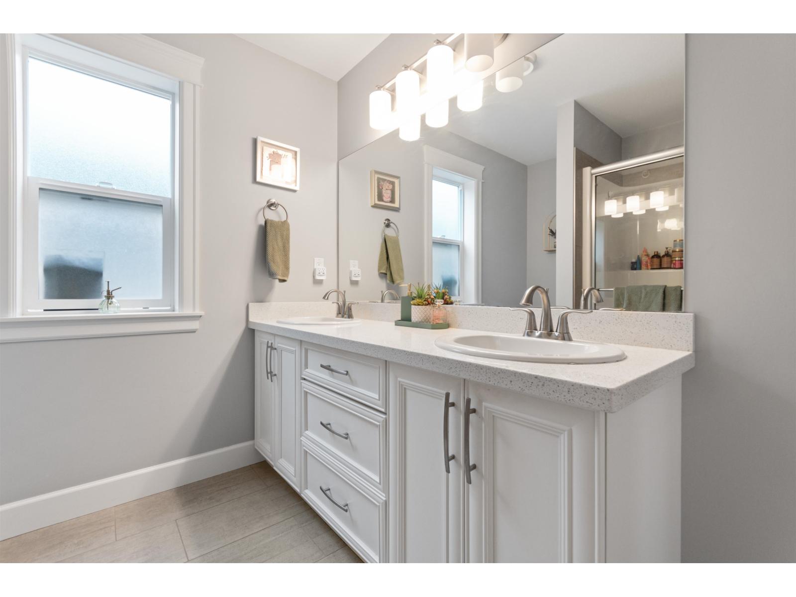 44763 Anglers Boulevard, Garrison Crossing, Chilliwack, British Columbia  V2R 0X7 - Photo 24 - R3086218