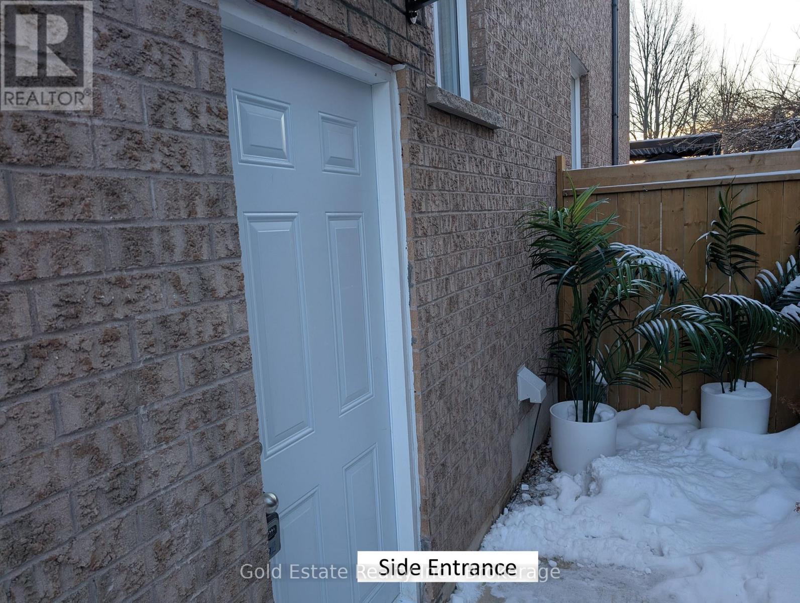 Lower - 37 Westfield Trail S, Oakville, Ontario  L6H 6C5 - Photo 3 - W12754948